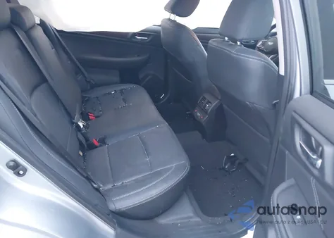 2018 Subaru Outback 2.5I Limited z USA, uszkodzony, nr VIN 4S4BSANC6J3396166